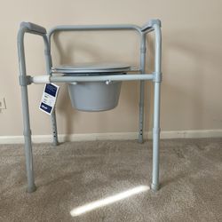 New Folding Steel Bedside Commode Chair, Portable Toilet