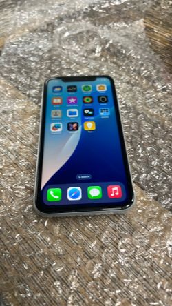 Iphone XR 128gb unlocked , $140