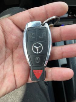 2013 MERCEDES-BENZ GL450 key