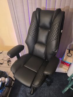 Office Chair (Luxury)