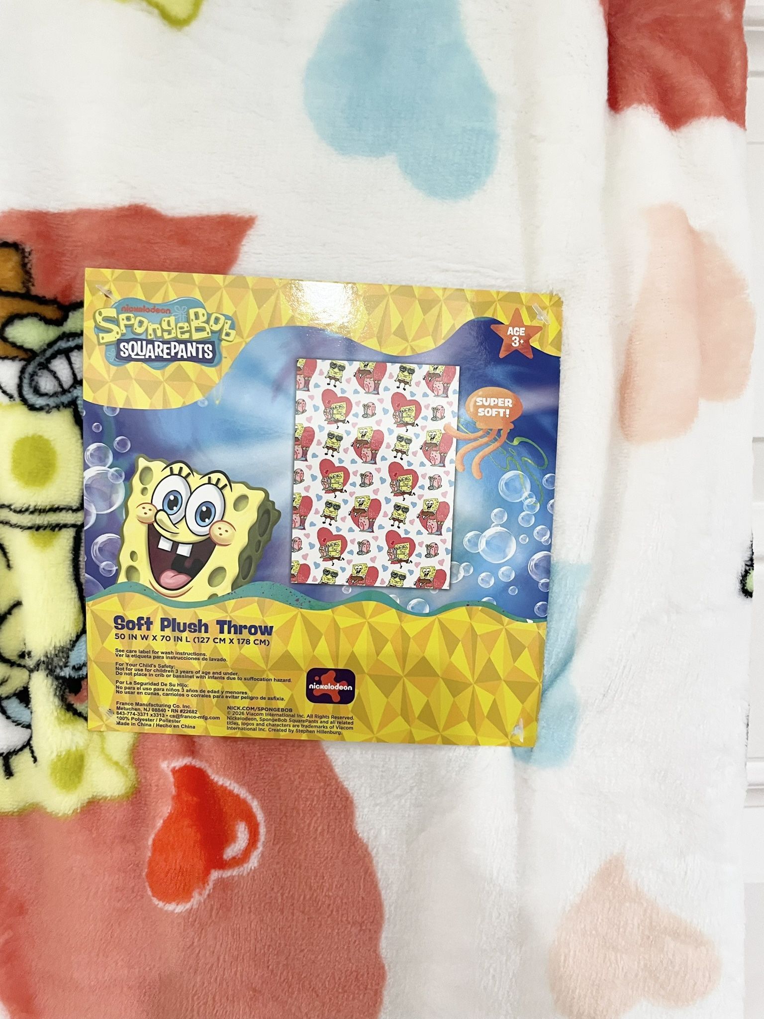 SpongeBob Valentine’s Day Throw Blanket