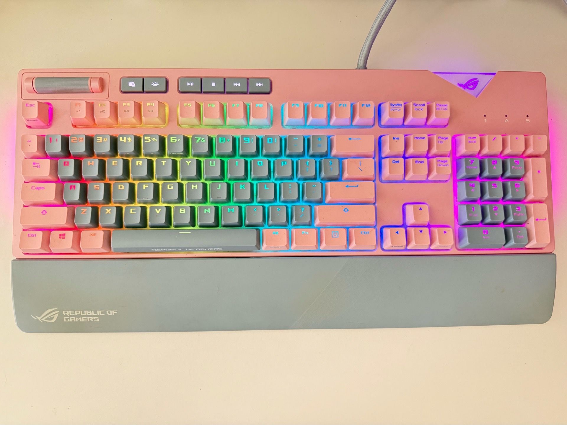 ASUS Gaming Keyboard