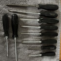 Snap-On Vintage Hard Handle Screwdriver Set