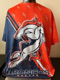 Denver Broncos T-shirt / 2 Posters