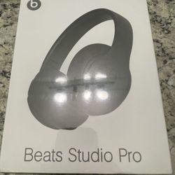 Beats Studio Pro