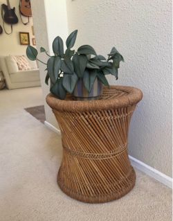 Vintage rattan plant stand