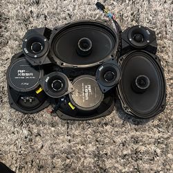 4 DEAF BOUNCE 6x9 & 4 BULLET TWEETERS