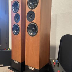 Living Voice OBX-R2 Floor Standing Speakers Auditorium Series England 