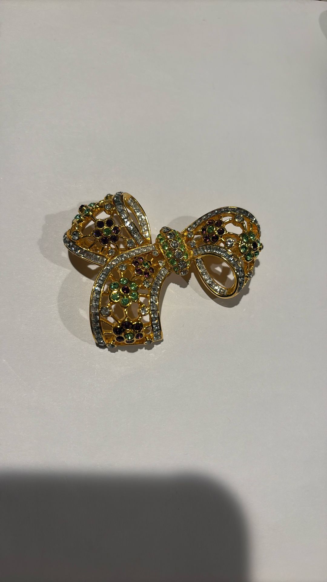 Vintage Bow Pin Brooch