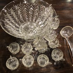 Punch Bowl w/ Stand, 12 Cups (glass) Ladle (plastic)