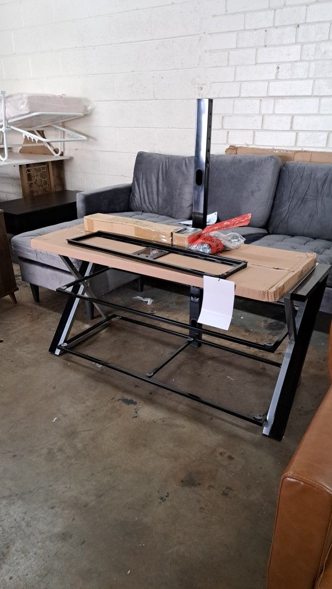 New Tv Stand With 3 Options Displaying Hold Up To 70inch Tvs