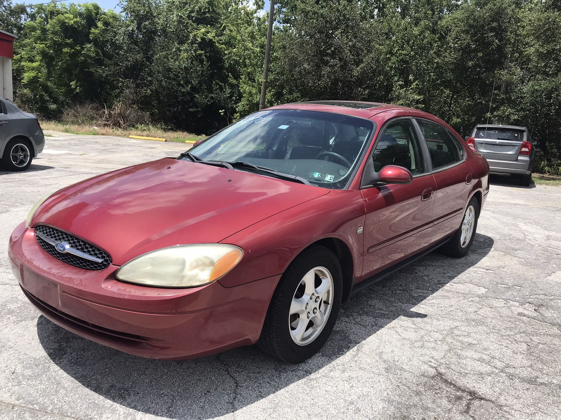 2003 Ford Taurus