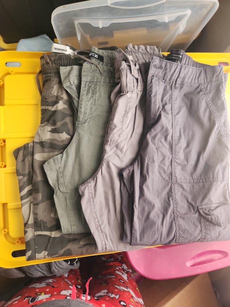 Women's Pants Size Medium Size