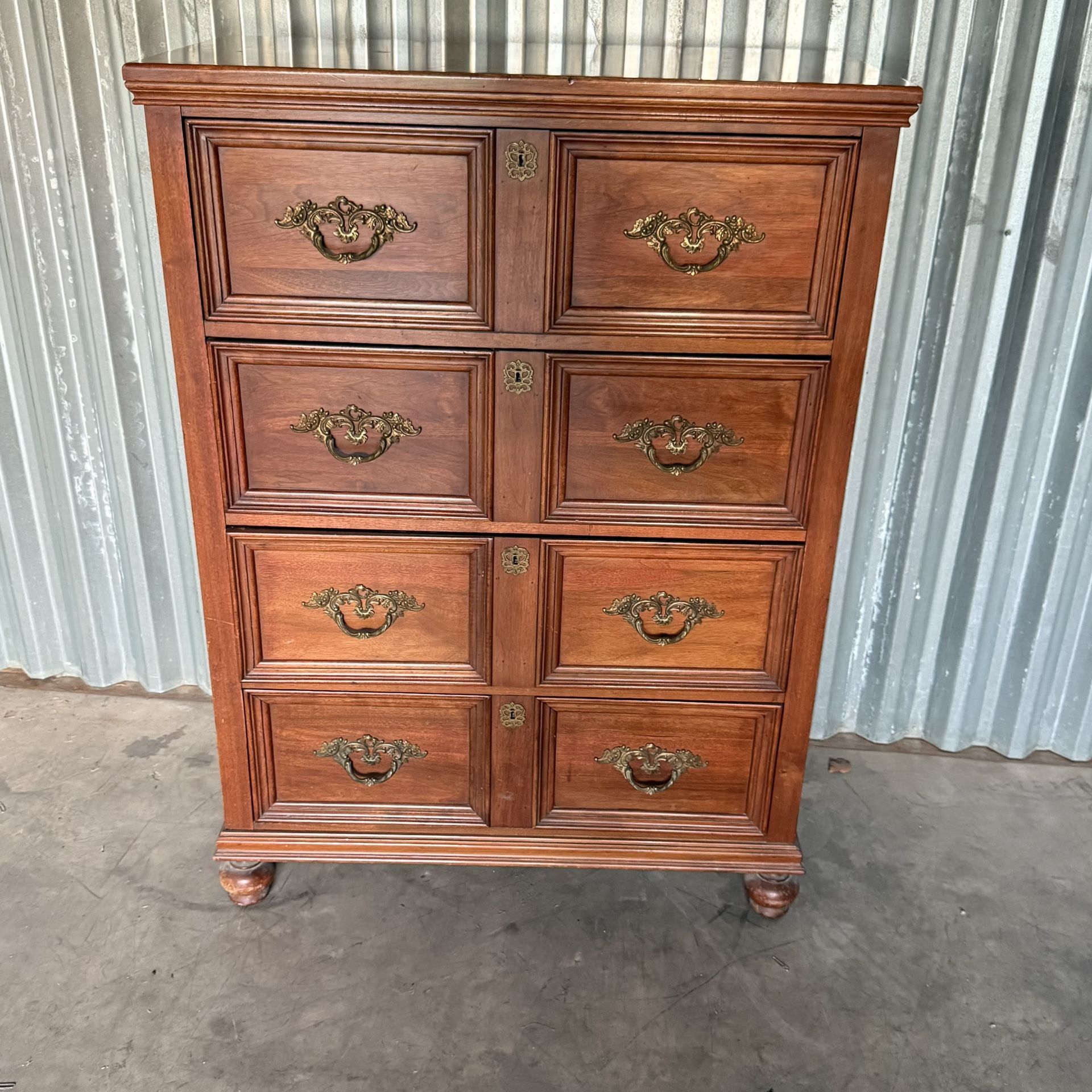 Vintage Chest Drawers