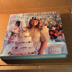 VINTAGE MARTHA STEWART WEDDINGS BOOK (Milwaukie,OR) $40.00 or best offer !