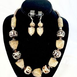 Himalayan Jewelry Necklace With Earring 