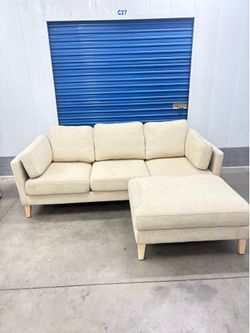 Comfy couch with Early American style coffee table and side/end table + 4 chair dinning table (wood)