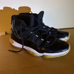 Jordan 11 “julibees”