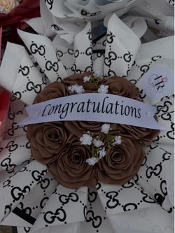 Eternal graduation flower bouquets