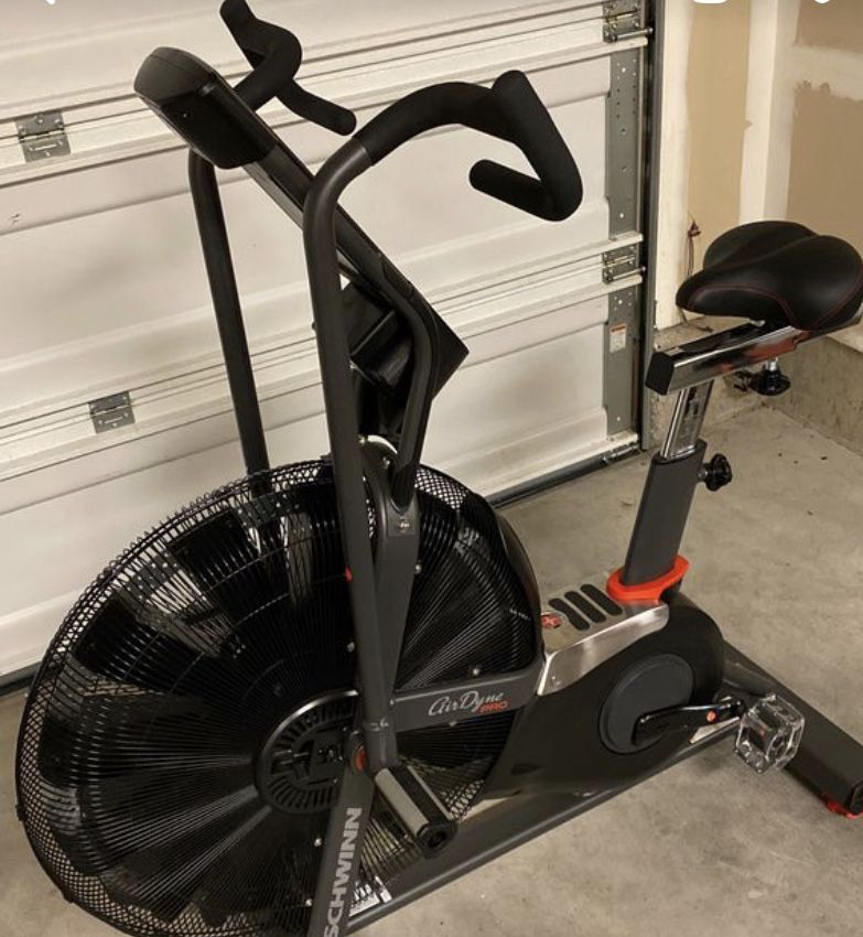 Schwinn Air Dyne Pro Bike (perfect condition - priced to sell quickly)