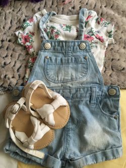 Jomper y blusita carters y guarachitos baby gap size 3 meses