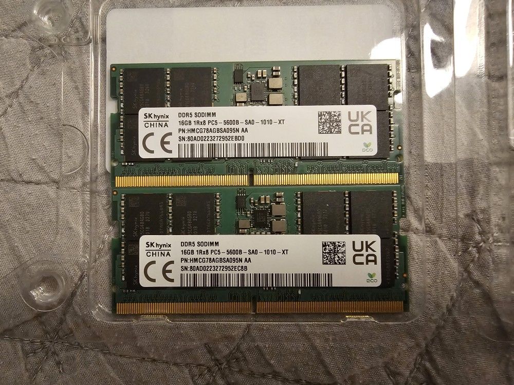 SK Hynix 32GB (2x16) DDR5 5600MHZ 262-PIN Laptop Memory