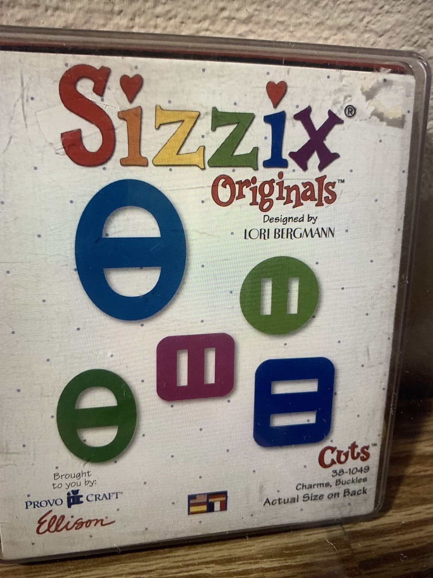Sizzix Charms, Buckles, Large Die