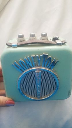 Vintage amplifier decor