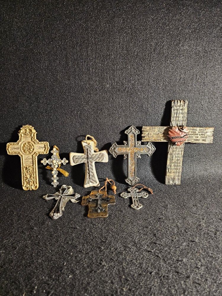Assortment Of (9) Vintage/Antique Religious Christian Catholic Cross Crucifix