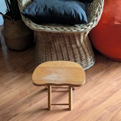 Nevco Vintage Antique Child’s / Doll Folding Chair – Natural Wood, Slotted Design – 9” Tall – Made in Poland