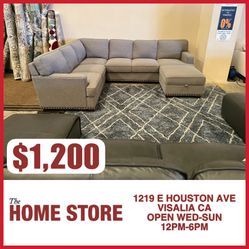 Gray Fabric Sectional With Storage Ottoman 