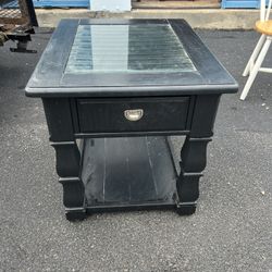 Black side/end table (needs cleanup-as pictured ) 24t x27d x23w