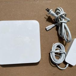 Apple AirPort Extreme Base Station