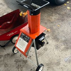 Lescha Wood Chipper
