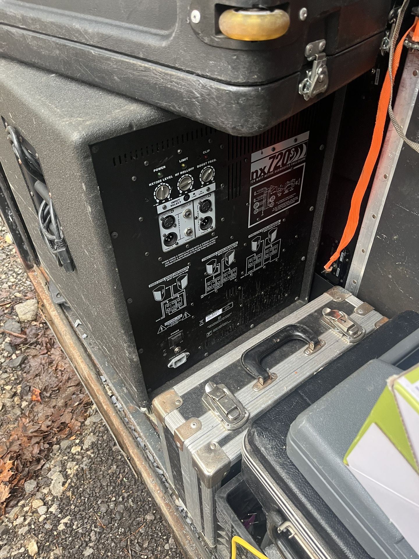 Yorkville Nx720s Subwoofer Powered