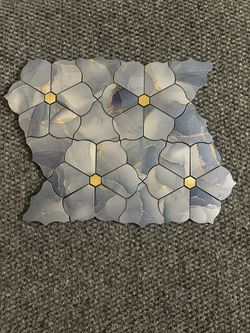 10 Piece Adhesive Tile Set