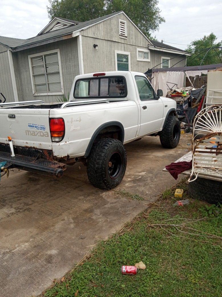 1995 Mazda B-Series Pickup
