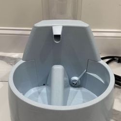 Pet Fountain Water Dispenser