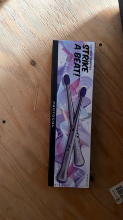 Toy drumsticks