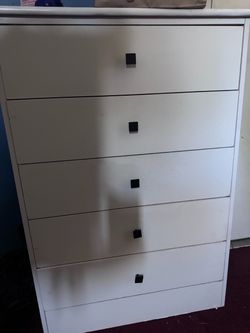 White 5-Drawer Dresser with Black Knobs