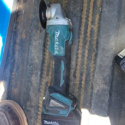 Makita 18v Grinder 