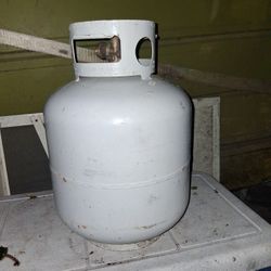 Propane Tanks 