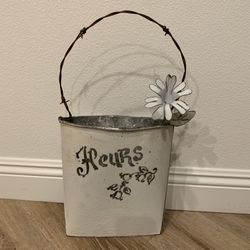 Decorative Metal Basket And Flower Wall Art