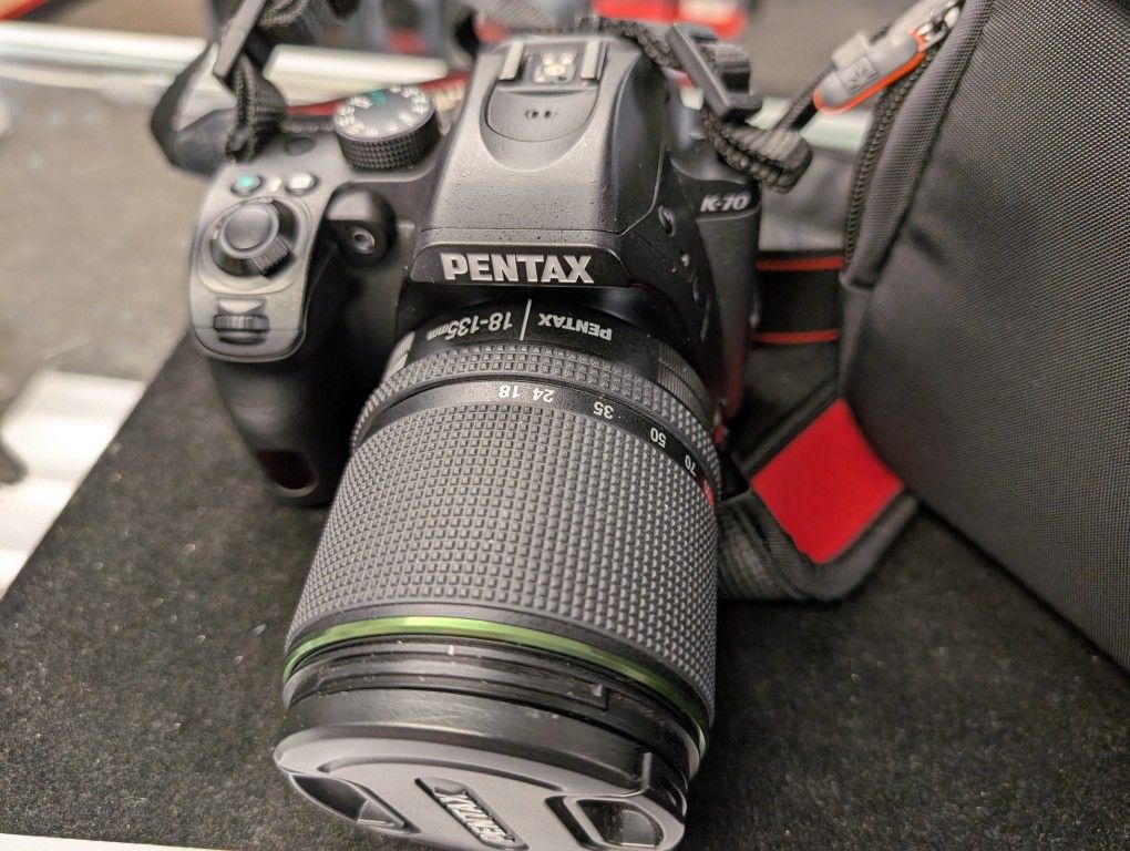 Pentax K-70 With 18-135 ED DC WR Lens