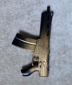 The Midas Touch Gel Blaster