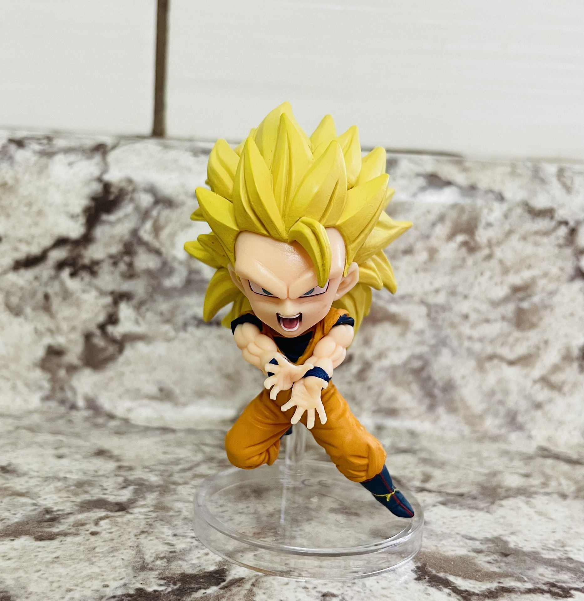Dragon Ball Chibi Masters SS3 Goku ( Rare Mini Figure)