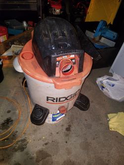 12 Gallons RIDGID vac/5.0 Peak