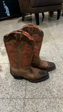 women’s Justin western cowboy boots size 7