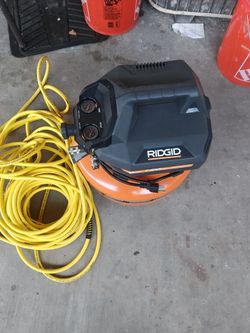Brandnew. Rigid 2.6 gallon 150 psi 100ft hose n acc.
