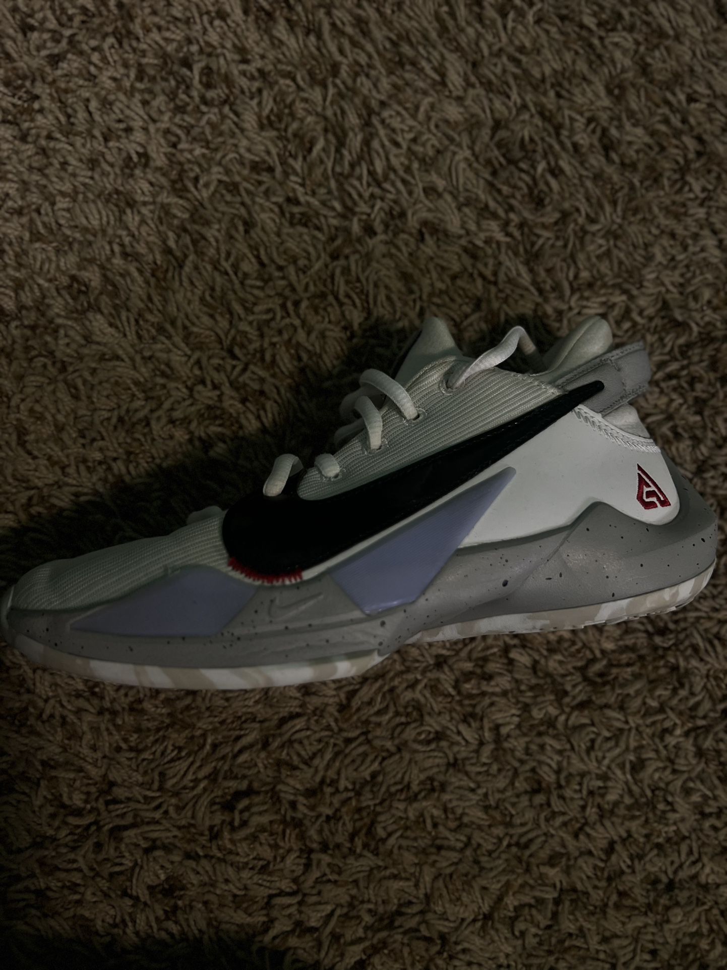 Basketball Shoes 